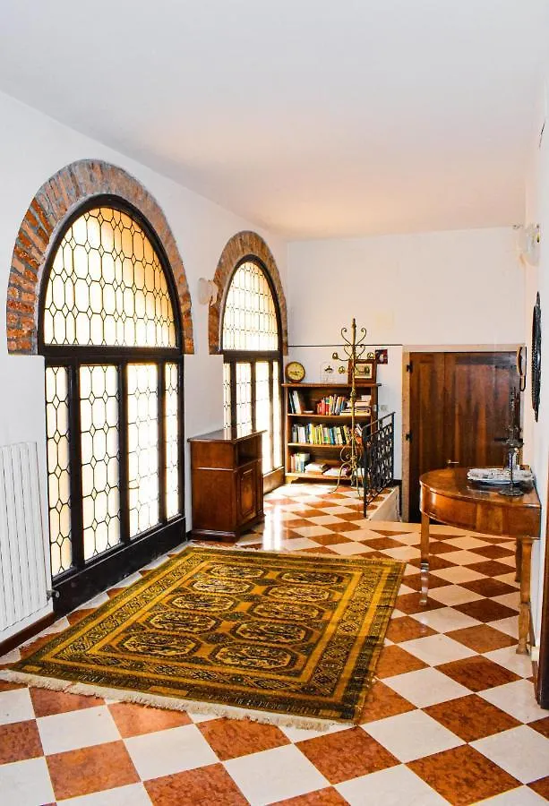 Domus Carla Apartment Venice