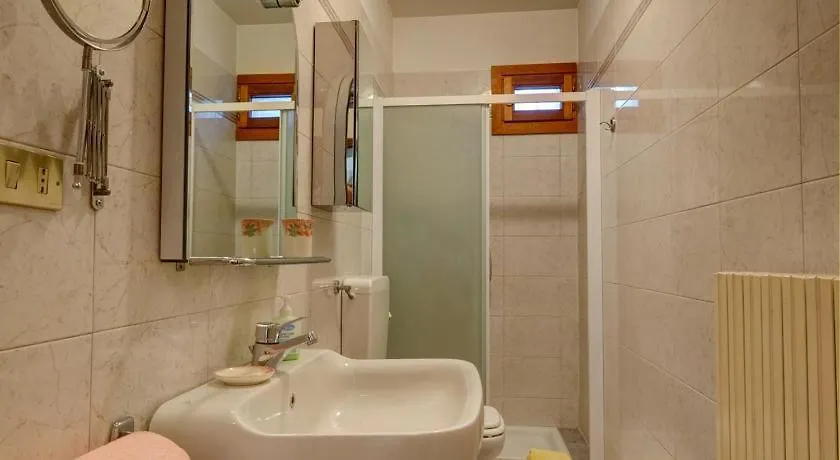 Domus Carla Apartment Venice