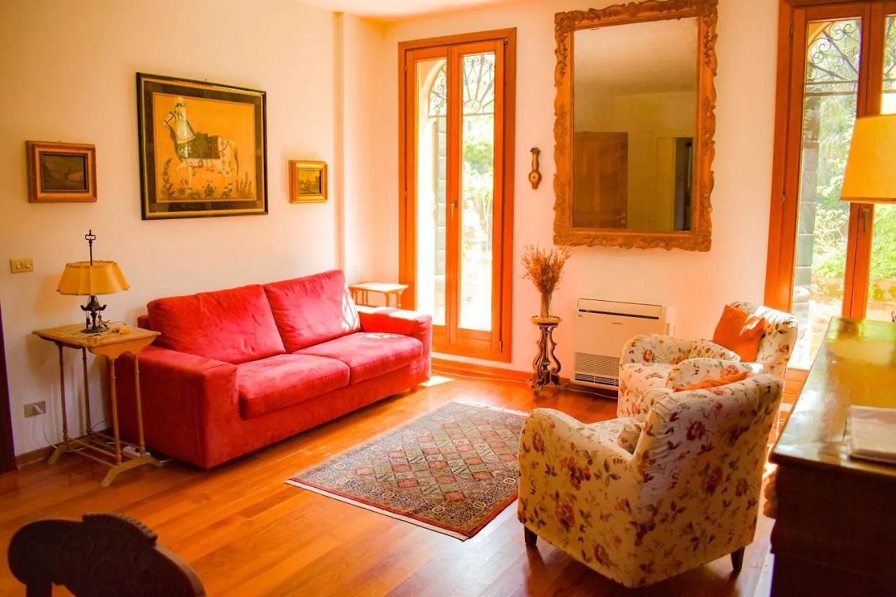Domus Carla Apartment Venice 0*,  Italy